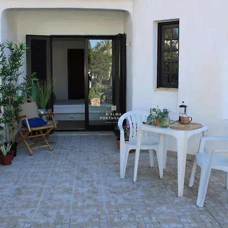 - Club By Dalma Portuguesa Apartament